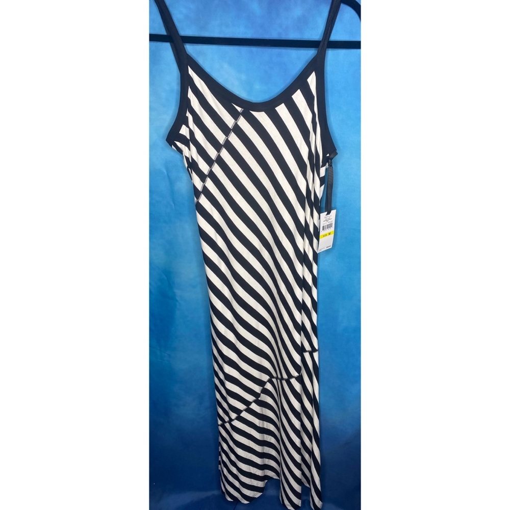 NWT Form Fitting Maxi Dress by SKYE’s THE LIMIT